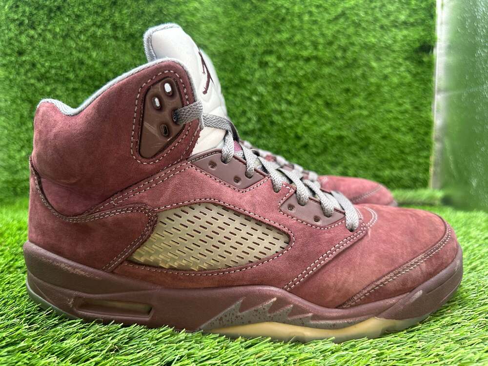 Air Jordan 5 Retro DZ4131-600 Athletic Sneaker Men's 10 Red Suede Basketball